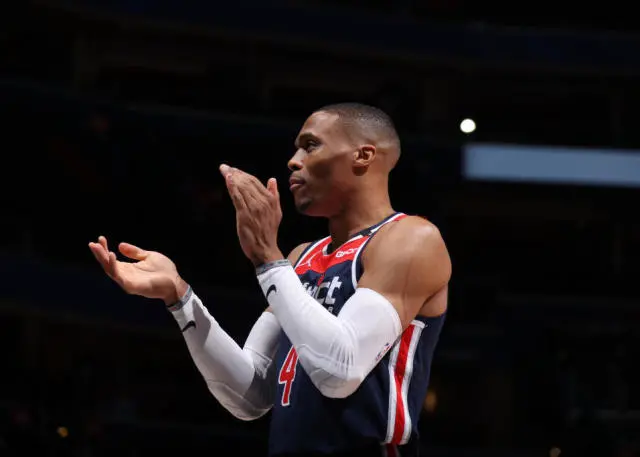 威斯布鲁克|14分21板24助！威少一战连刷10大纪录，带队9人上双，东部变天