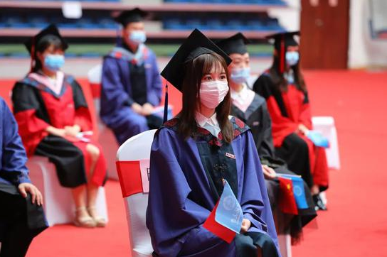 |学硕与专硕毕业生，找工作时认可度相同吗？毕业的师姐说出门道