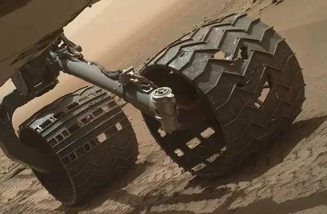 科学家 科学家通过好奇号火星车传回的照片得出研究结论：有生物存在过