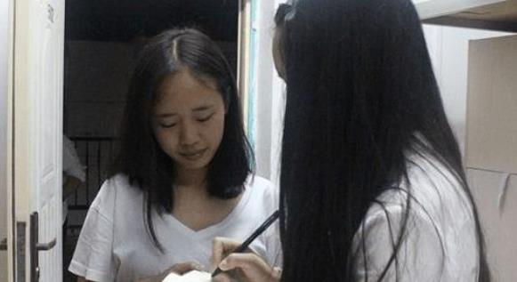 家有二宝育儿|学姐张美玉火了!每天200个辱骂电话邀她查寝,如今已卸任回家