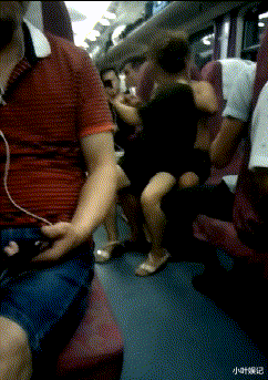 小叶娱记 被蜜蜂蛰了,奶奶说拔罐逼出毒血就好了”,但为啥却越长越大...