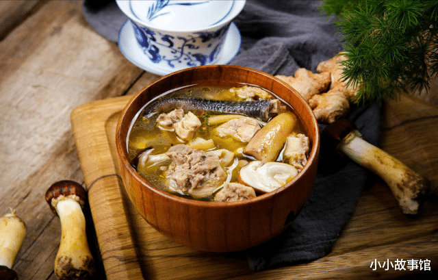 小小故事馆|70岁医生,比味精和八角还影响孩子发育的食材,家长做饭要少放