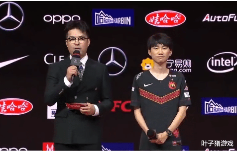 部落与弯刀|LOL玩家太细了，扒出稻草人被护甲防装天克！网友：Doinb悔不当初