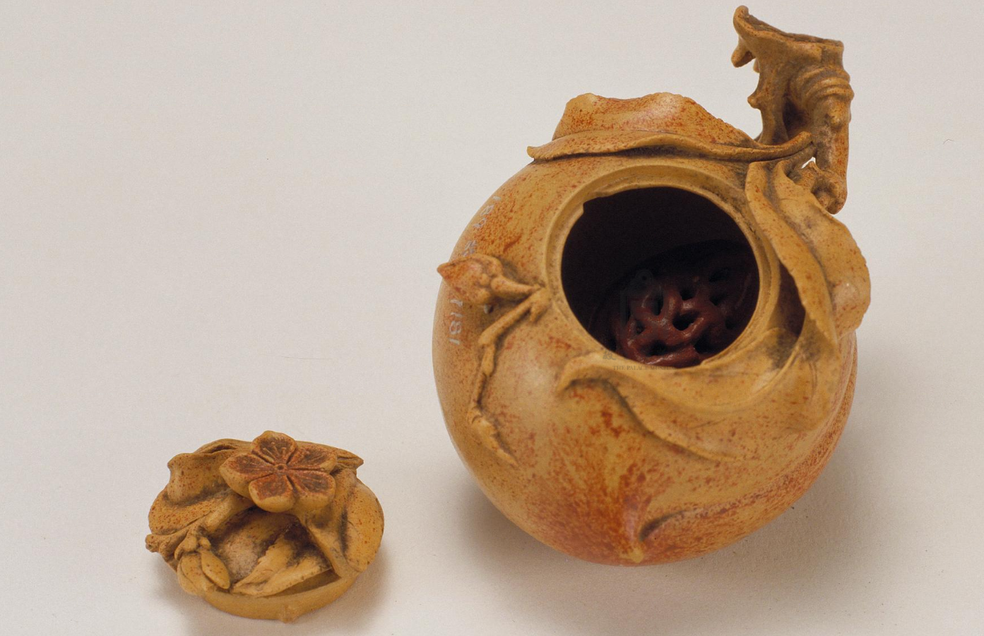 文玩|紫泥清韵——故宫博物院收藏的那些紫砂壶（二）