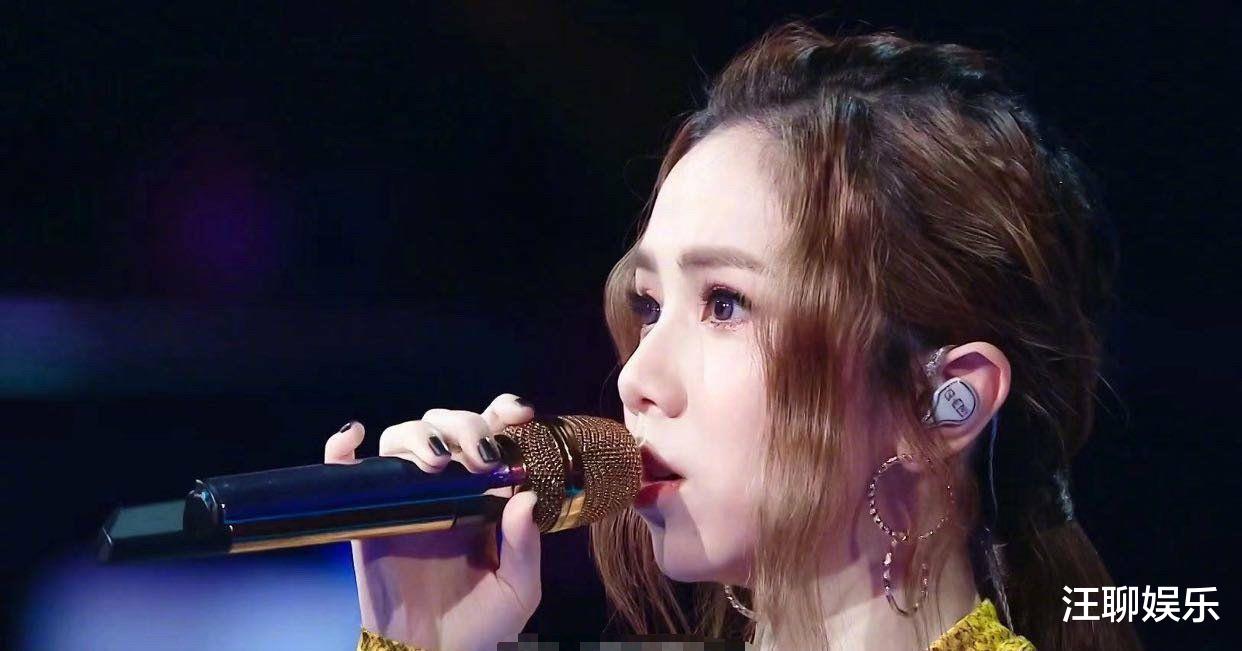 张艺兴|张艺兴揭开歌坛遮羞布，好旋律都被唱完了，所以现在大家都不敢写