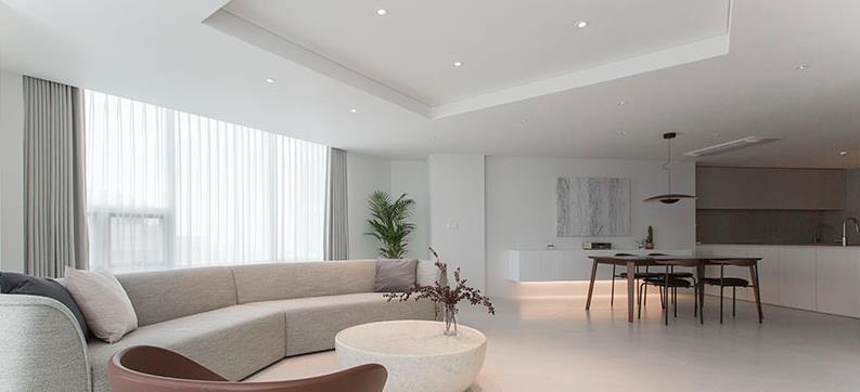 小姐姐|羡慕这位小姐姐,独居180㎡大平层,简单装修住2年还干净如初!