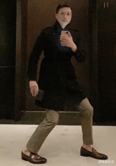 药水哥 人类高质量男性虎牙全网求偶,求偶要求曝光,身材要像他一样好?