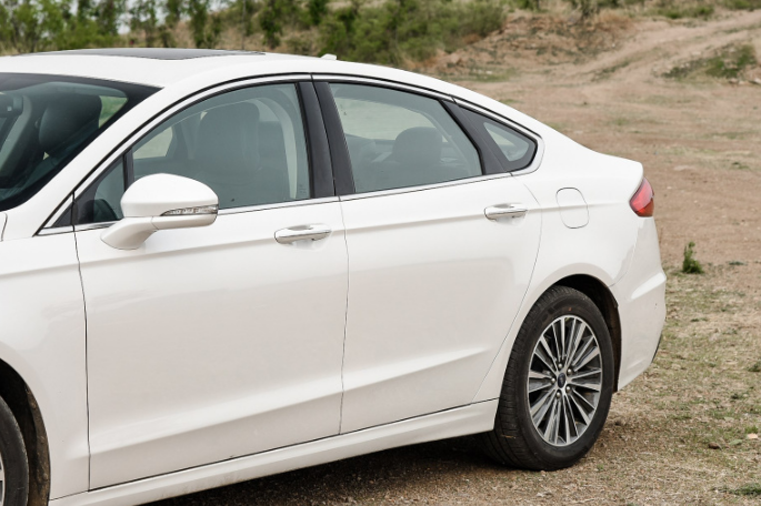 蒙迪欧|福特新蒙迪欧确认国产，马丁脸取消，换钩状大灯，有丰田内味了