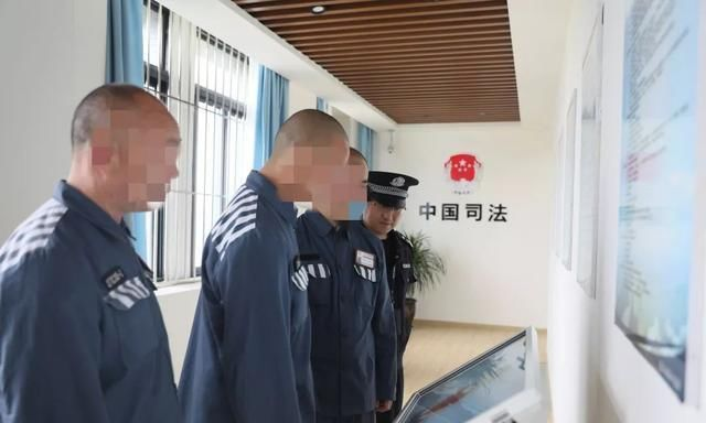 高墙那些事 服刑三年,文笔变好了?