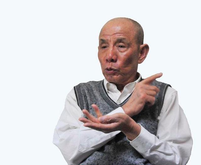 魏宗万|魏宗万：导演跪着求他拍戏，一生不接广告，83岁仍住在出租屋