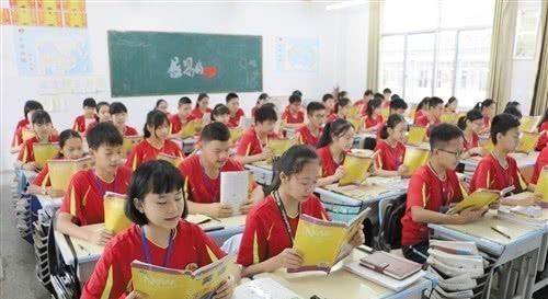 皓月长星|幼儿被咬伤，幼儿家长咬对方家长一口：她让咬一口