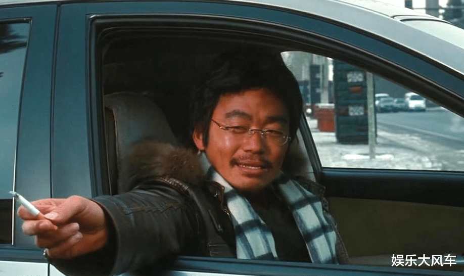 王宝强|2018年，王宝强回家发现有块“王宝强家乡”牌坊，大怒：赶紧拆了