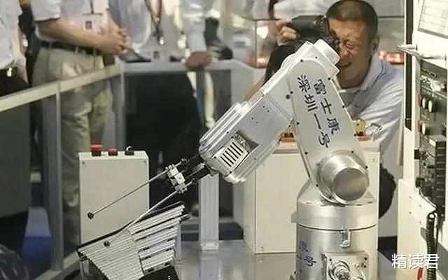 房地产市场|万科董事长1条朋友圈曝光，让人细思极恐：担心的事，终于发生了