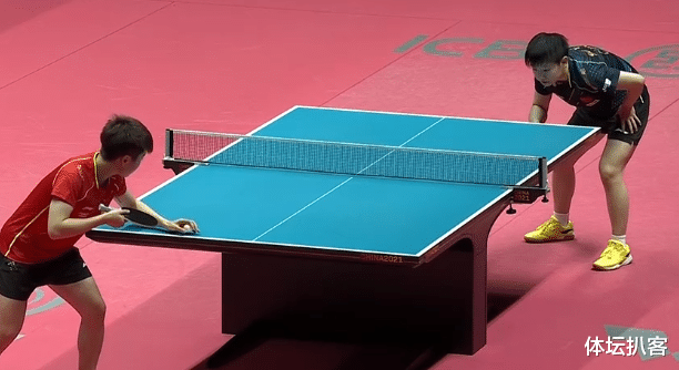 孫穎莎|4-0！4-3！劉國梁輸了：劉詩雯橫掃晉級+4戰(zhàn)全勝，孫穎莎丟掉3局