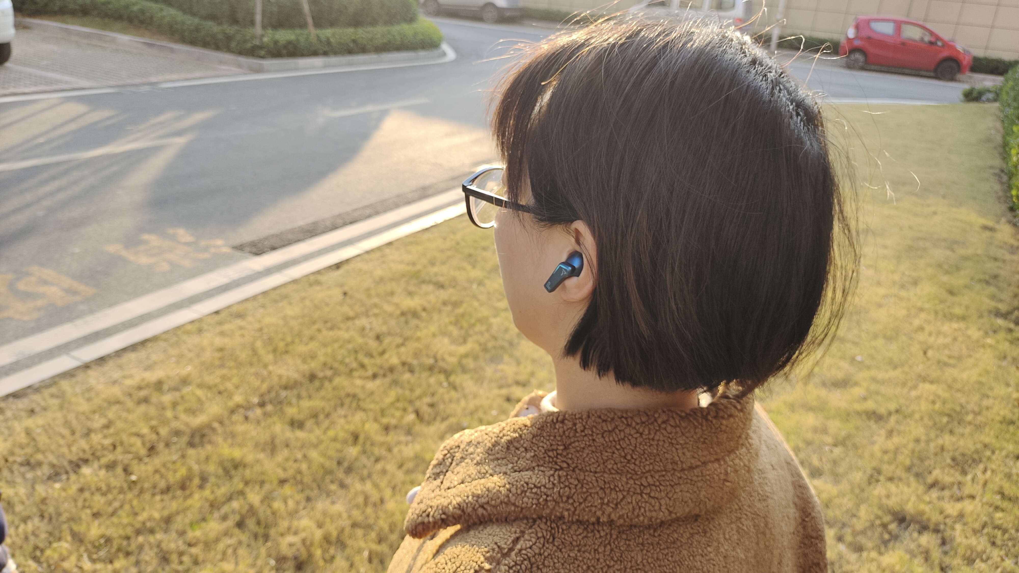 电池|“零”延迟高清语音，Sanag X Pro电竞耳机：为吃鸡加个BUFF