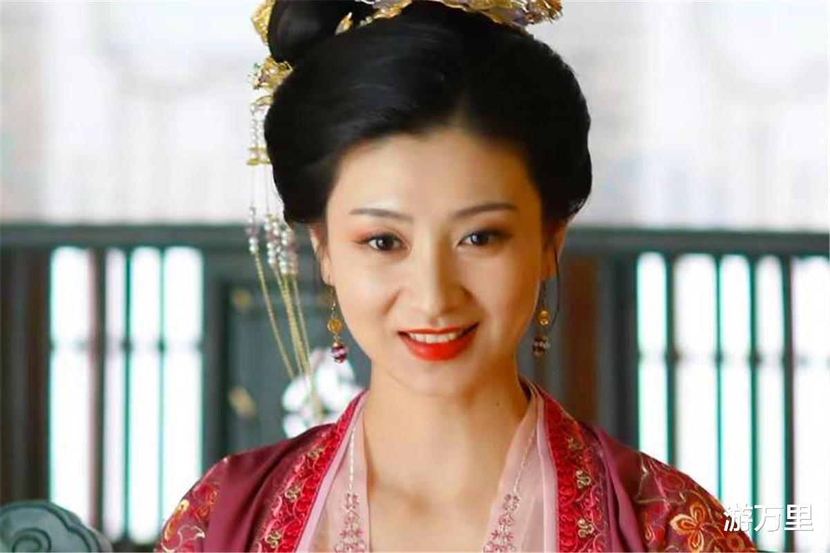 嘉南传|《嘉南传》粗俗无礼的何翠花，其实也是一个明事理的人