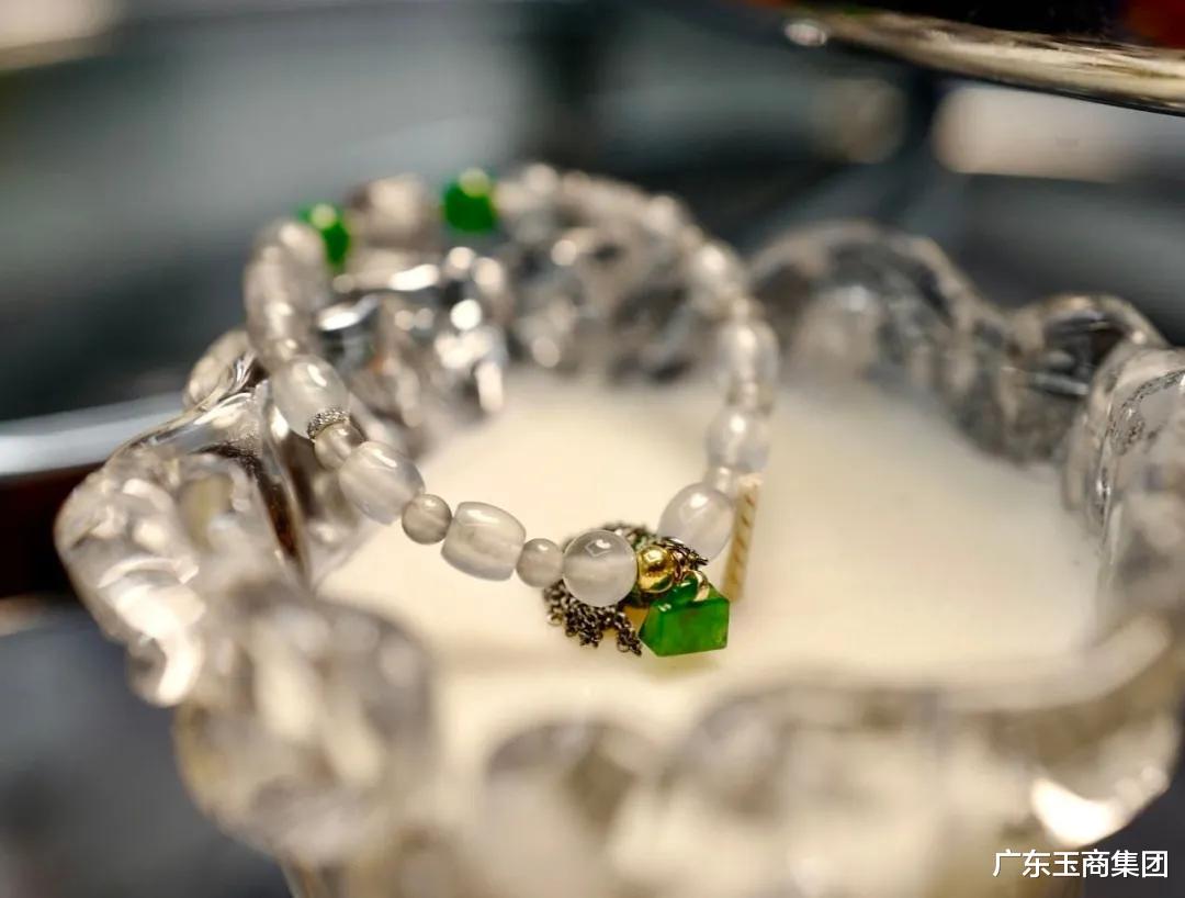 翡翠手串|翡翠手串 | 夏日妙物，清凉又好玩