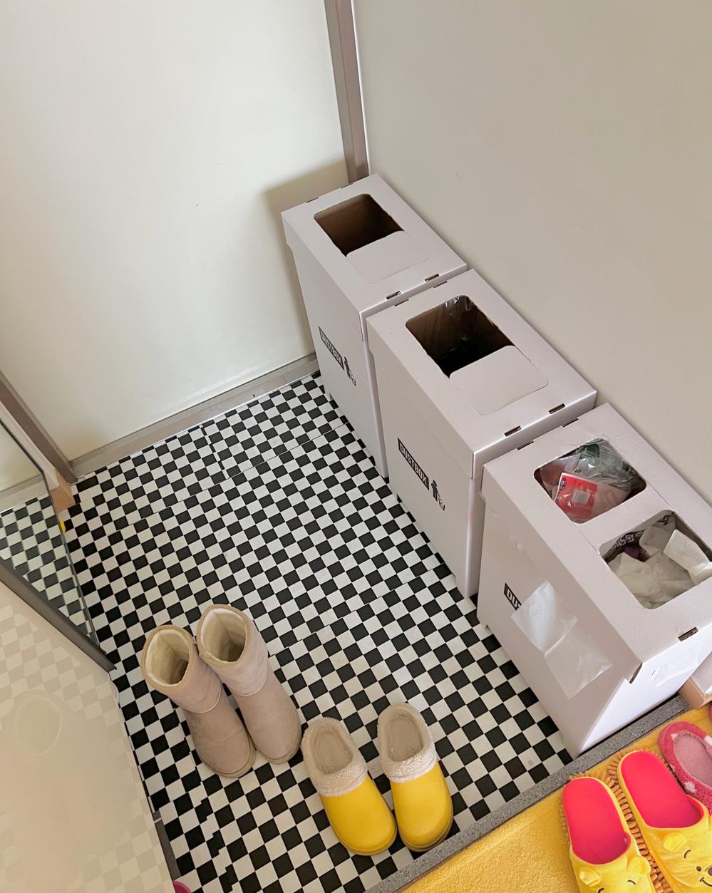 小姐姐的“维尼熊”之家:46㎡床放沙发旁边,全屋收拾得井井有条