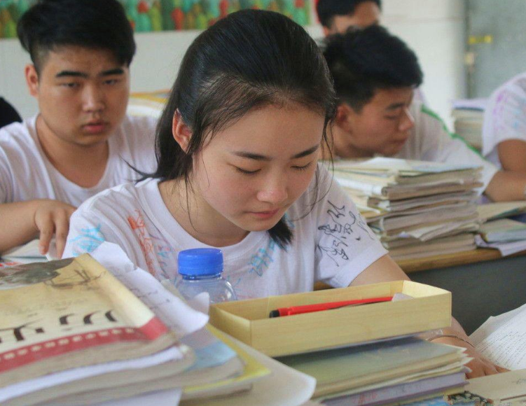 大学|这5类学生无需参加高考，可直接“保送”大学，网友：比高考难