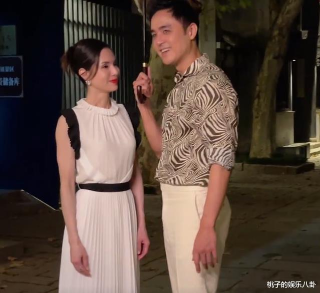 陈小纭|李若彤坚持健身20年状态好年轻，55岁解锁新身份，奥运冠军以金牌相赠