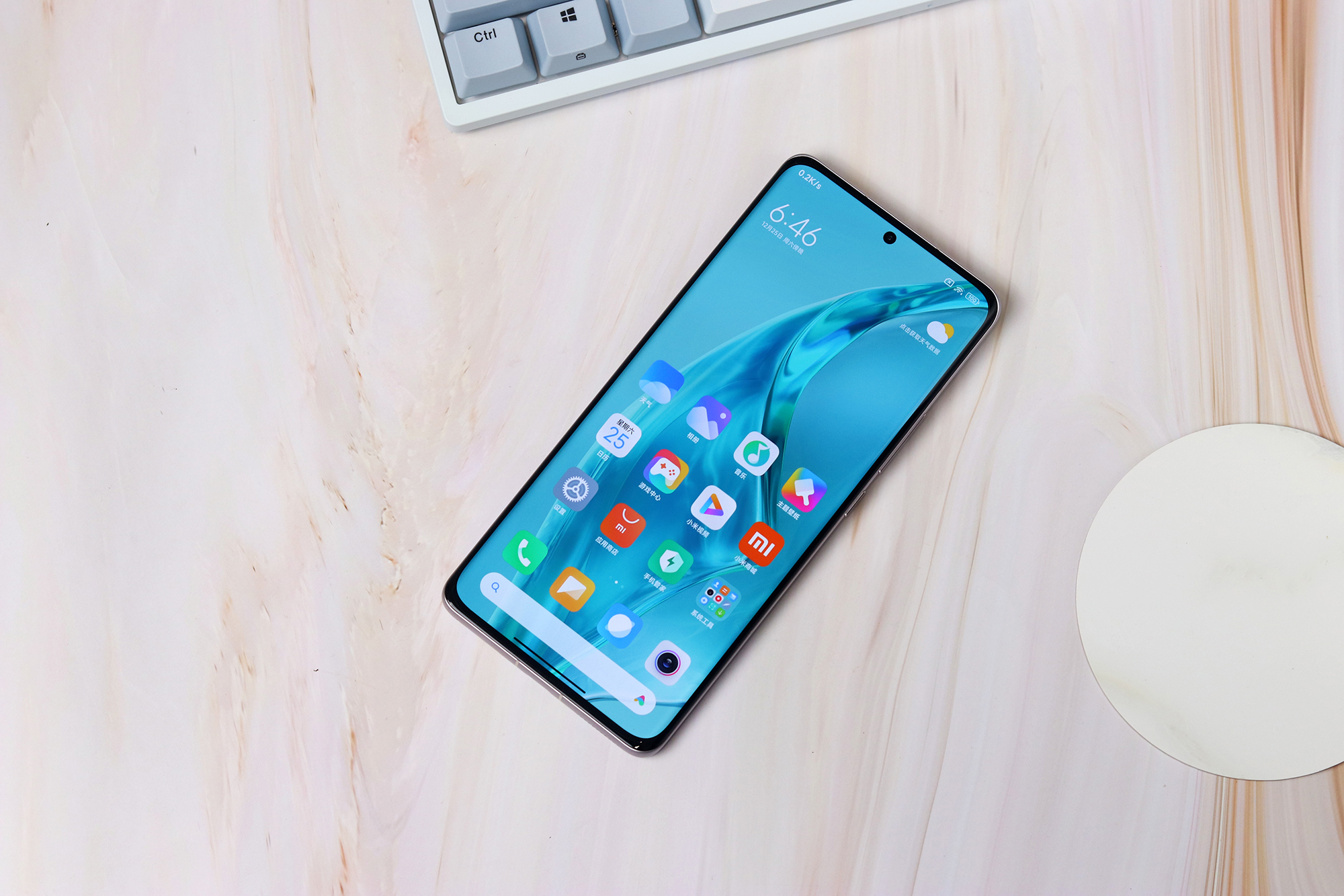 小米科技|變相降價500的小米12Pro，性價比陡增，依然是旗艦機“守門員”