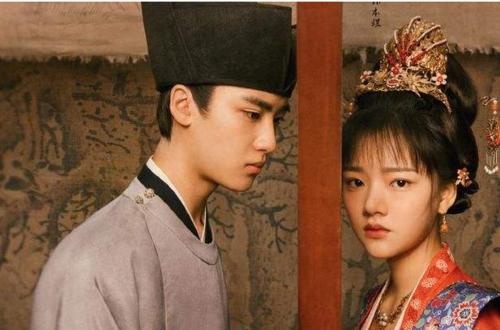 时尚芭莎|时尚芭莎CP封面有毒吧，当初合拍的6对CP现在都掰了