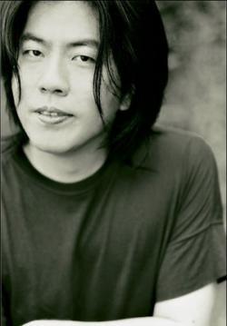 寇乃馨|摔坏丈夫100多万吉他，骂对方是二手货！后为丈夫开演唱会赔千万