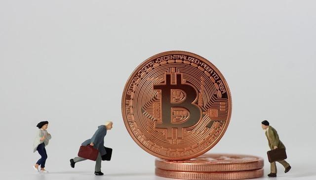 比特币 如果当初稀里糊涂买了20000枚比特币，现在会过得怎样？