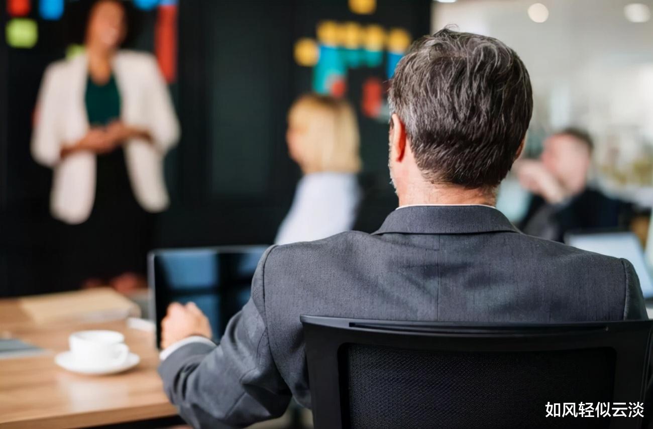 大学生|人在职场，被人欺负时，不要一直忍着，要学会这几个“自保方法”