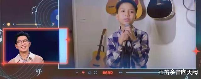 品冠|49岁过气男歌手品冠,竟因儿子翻唱《门没锁》,再次一炮而红