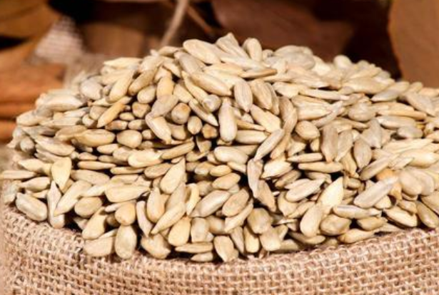 花生|瓜子和花生，一个让你长胖，一个让你减肥，看看你吃对了吗？