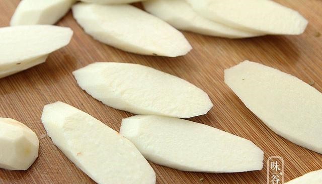 衰老|冷天记得多吃它，滋养脾胃易消化，蒸一蒸就上桌，全家都合适