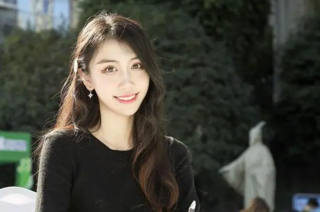 世界小姐|世界小姐晚宴现场曝光！姜思岐站C位气场强，个个腰细腿长太养眼