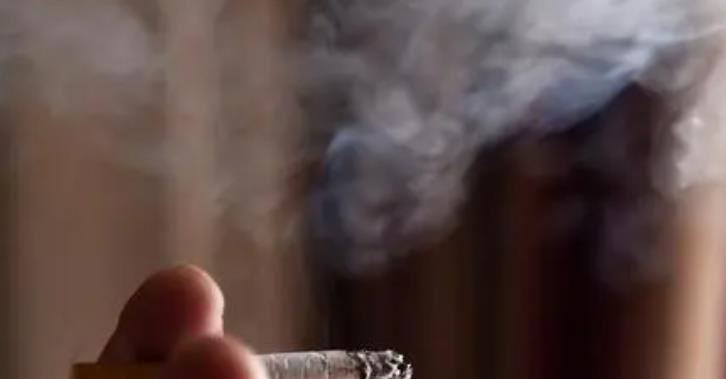 电子烟|7种应该拉入“黑名单”的香烟，看看你还在吸吗？