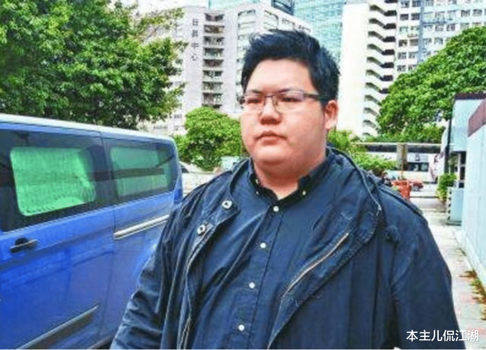 向华强|向佑大闹东莞太子酒店，向华强和“地头蛇”谈判，才将儿子救回来