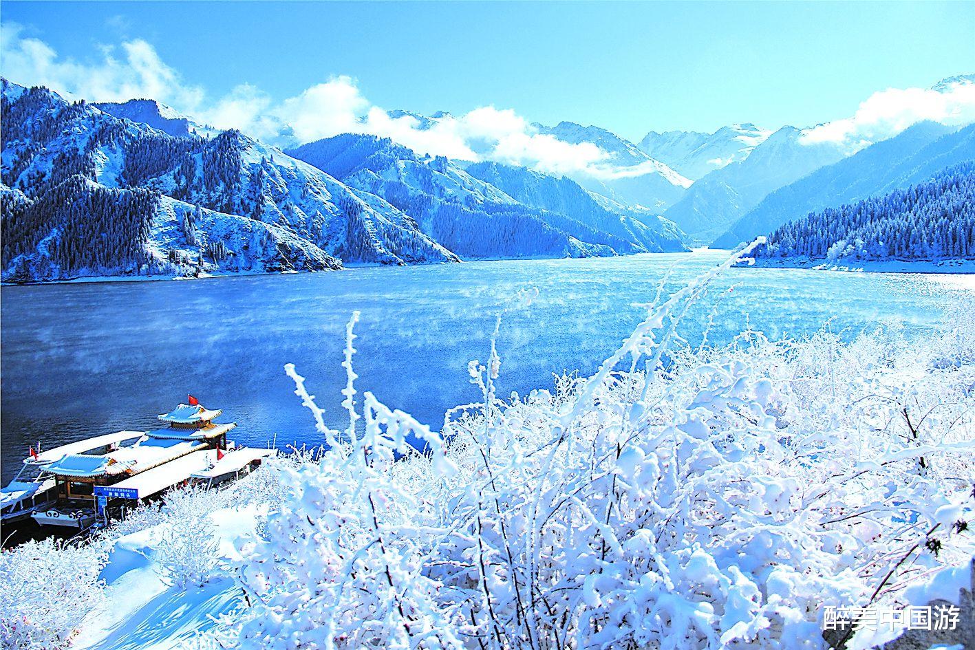 天山天池|游览天山天池景区，天高云淡，风光旖旎，风景如画