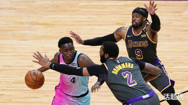 湖人队|继续跟詹姆斯干！湖人球员集体表忠心 魔术师：首轮表现差的都走