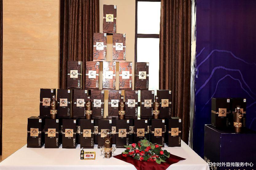 巴中对外宣传服务中心 悦享尊贵人生,向成功致敬——四川泸州老窖·和悦坊巴中品鉴会成功举办