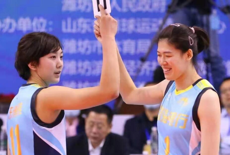 陈博雅|从排协到球队，1个闹剧接1个闹剧，中国女排一时半会真好不了了