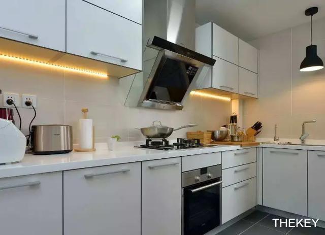 面粉|为了全家人的安全，灶台禁放3样东西