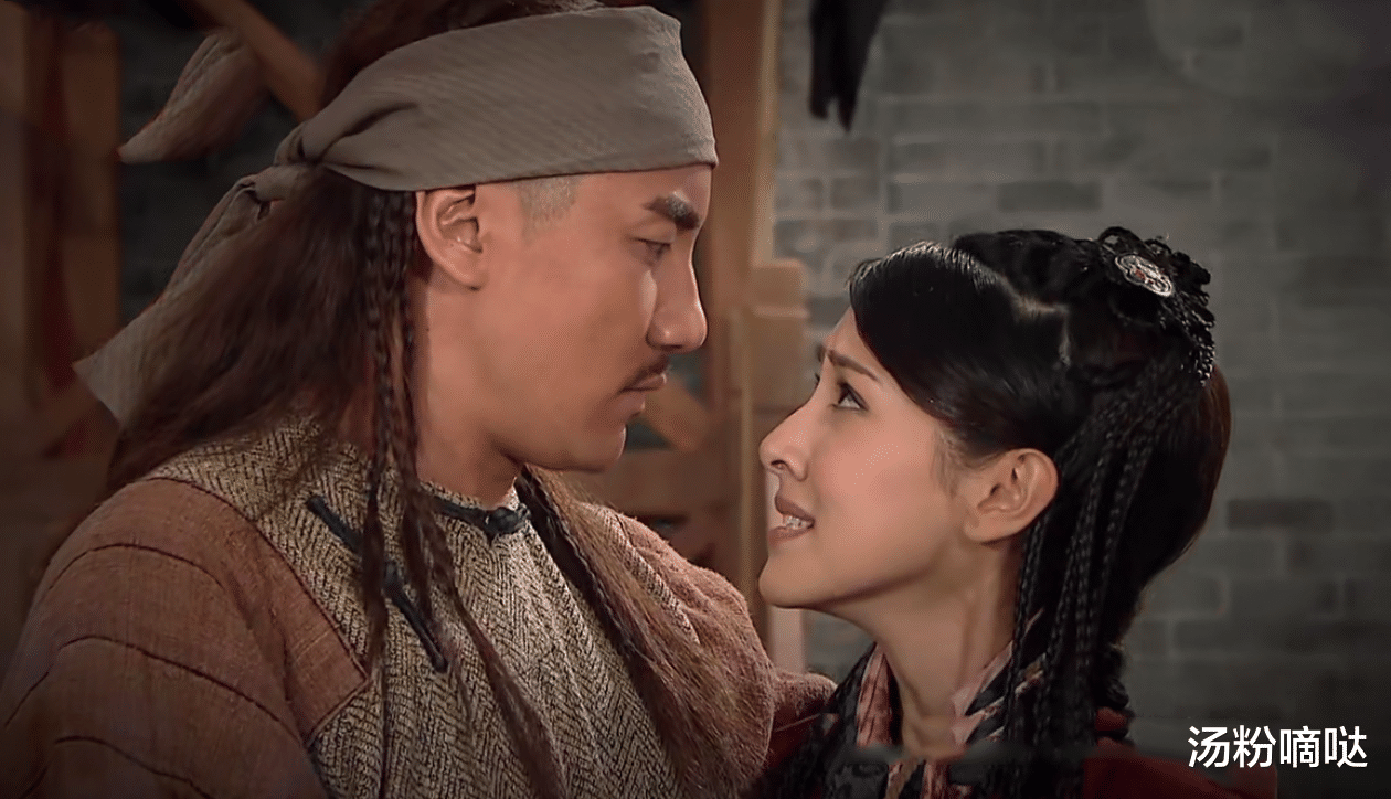 张保仔|瞪眼、面部狰狞没演技，6年前的这部TVB穿越剧，女主被吐槽太尴尬