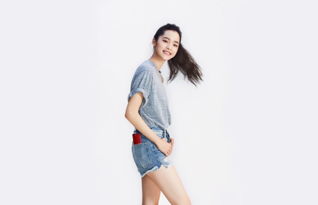 欧阳娜娜|忘了开滤镜吗？原图下欧阳娜娜“粗腰饼脸”，这颜值让人失恋了