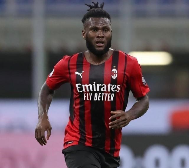 AC米兰 凯西交易方案出炉，AC米兰遇难题，已收诱人报价，卖中场核心？