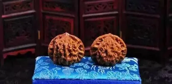 雕刻|一个“文玩玩家”的辛酸血泪史