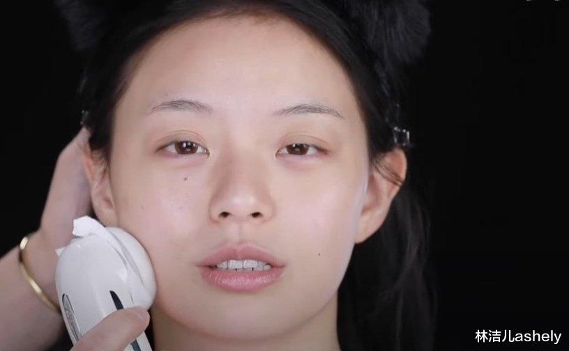 赵丽颖|赵丽颖的元气少女感太惊艳，关键点在于眼影倒置，无辜感爆棚了！