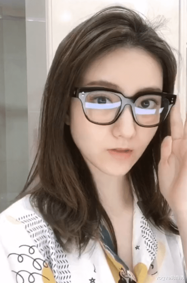 明星素颜|心动的信号4：看到洪成成和孔汝淳素颜照，谁是素颜女神一目了然