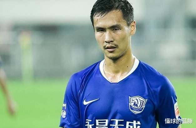 克里斯·保羅|前上港王牌加盟中超保級隊，僅踢了一場主力，就被認定不堪重用