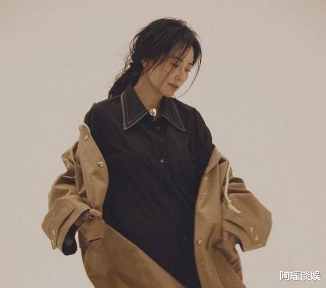 俞飞鸿|她47岁还是单身，被问及生理需求问题时，霸气回应，让主持人羞愧