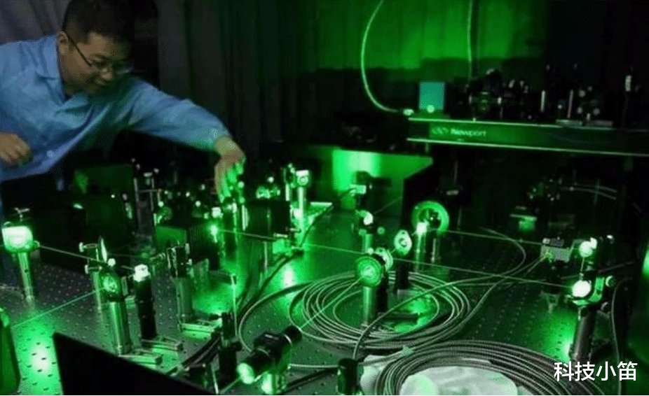 芯片|终于来了！国产量子芯片产业链正式搭建，美国的封锁要结束了！