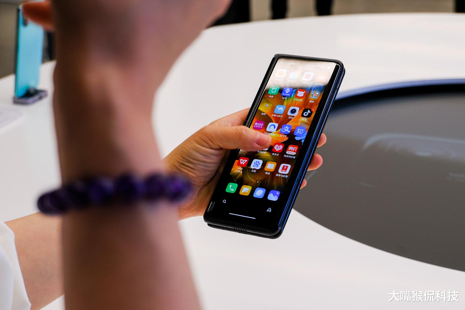 小米科技|小米高端旗艦價格再創新低！同類產品中價格最低，到底香不香